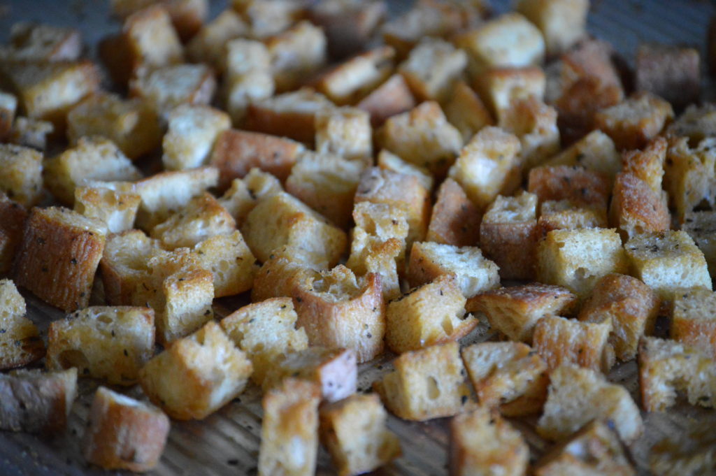 the finished croutons
