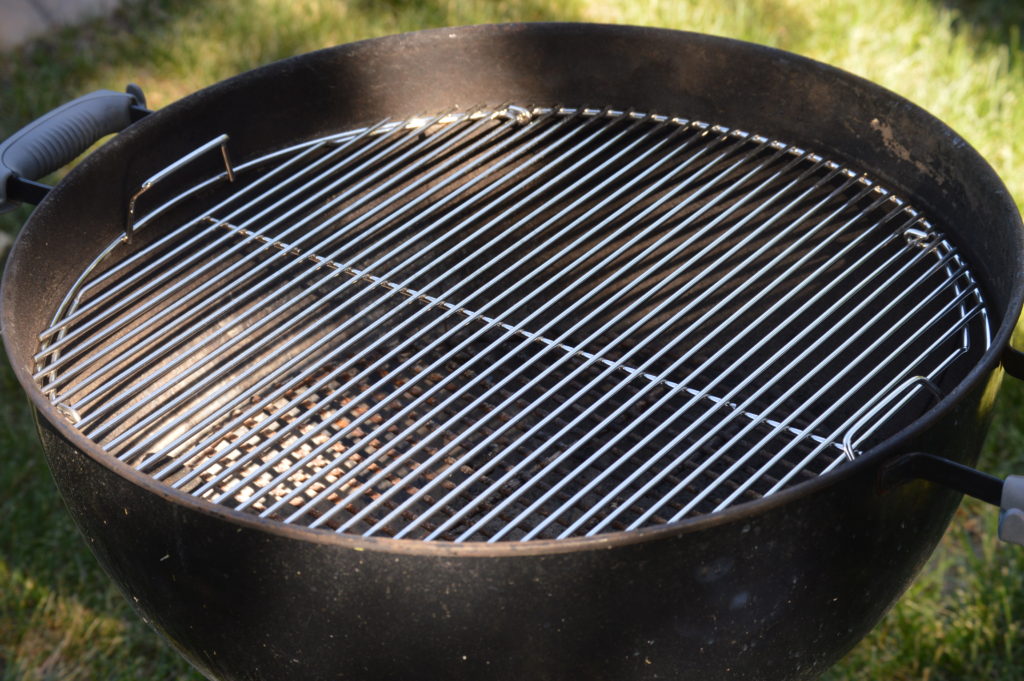 top grill grate in place