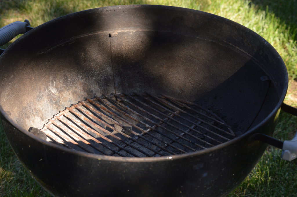 top grill grate removed