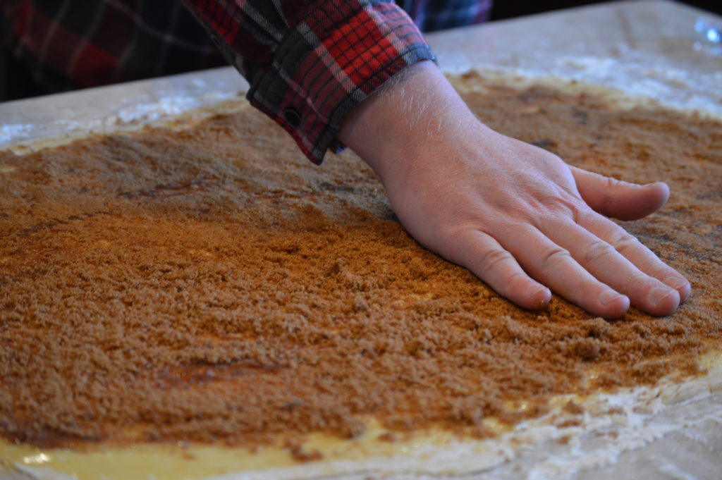 the cinnamon on the dough