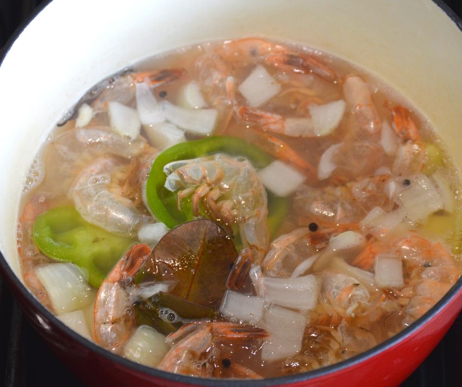 the shrimp stock cooking