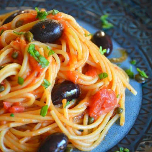 Spaghetti alla Puttanesca - Home Cooks Classroom