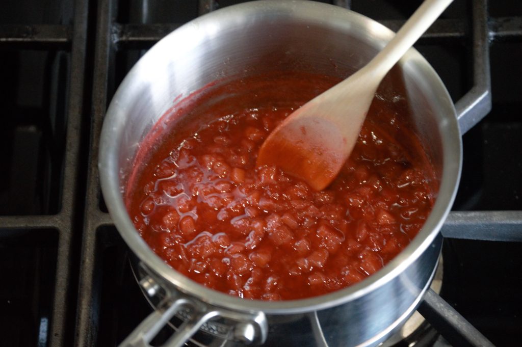 the cooked strawberry sauce