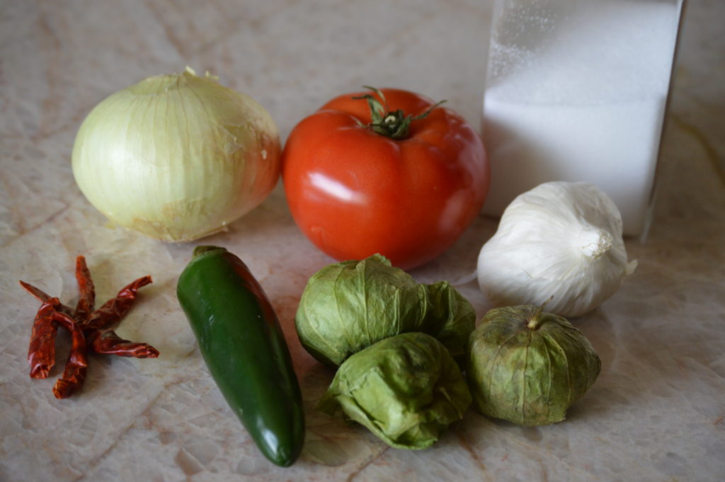the ingredients needed for the salsa
