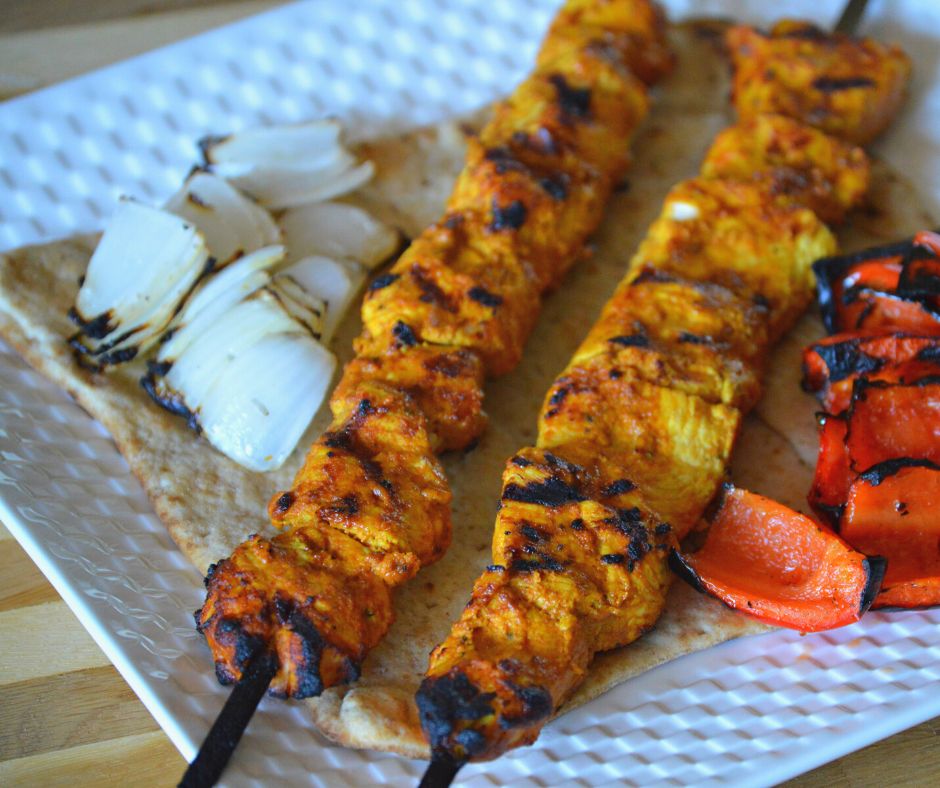 the finished chicken kebabs